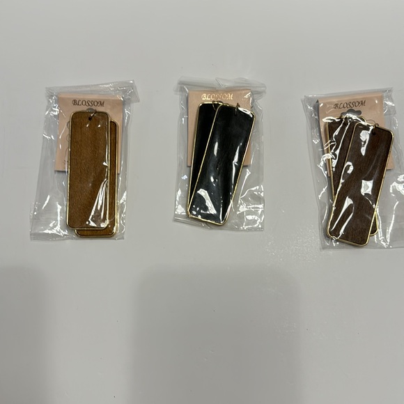 Blossom (Set of 3) Black , Brown, Light Brown Earrings Two All Gold Trim New - Picture 4 of 17